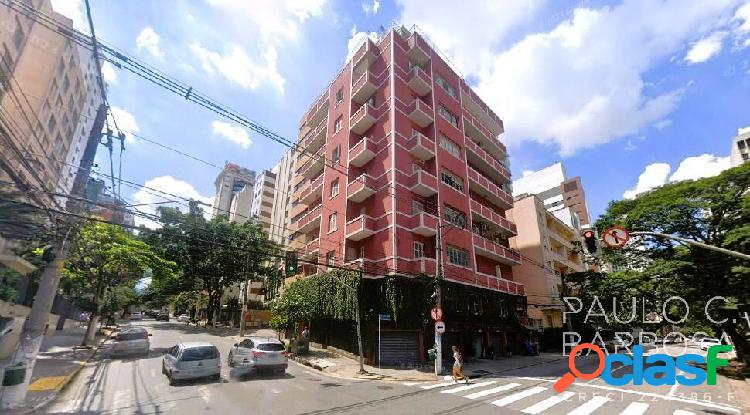 Jardim Paulista 1 dormitório - Reformado - Varanda - 108m²