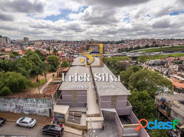 Sobrado de condomínio para venda em Osasco, Santa Maria.