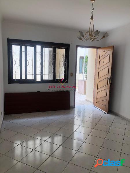 Sobrado em condomínio com 2 quartos, 83m², à venda em