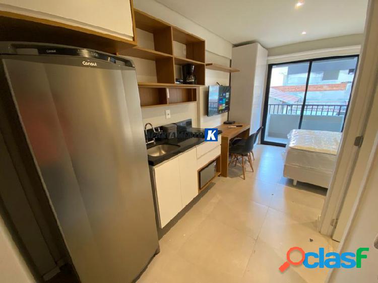 Studio MOBILIADO p/ VENDA - 21m², com Varanda - MOBILIADO -