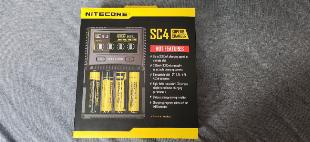 Vende-se carregador de pilhas e baterias Nitecore - SC4