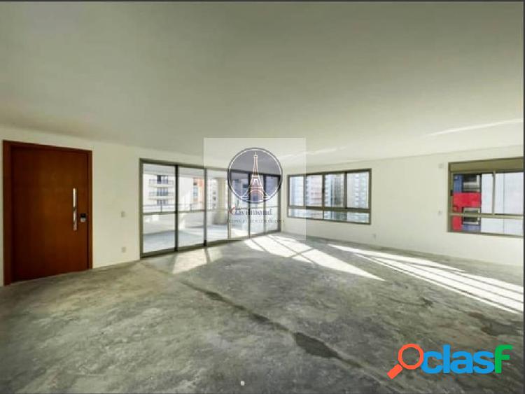 Apartamento com 3 quartos, 246m², à venda em São Paulo,