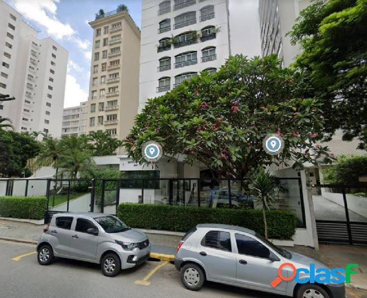 Apartamento com 3 quartos, 347m², à venda em São Paulo,