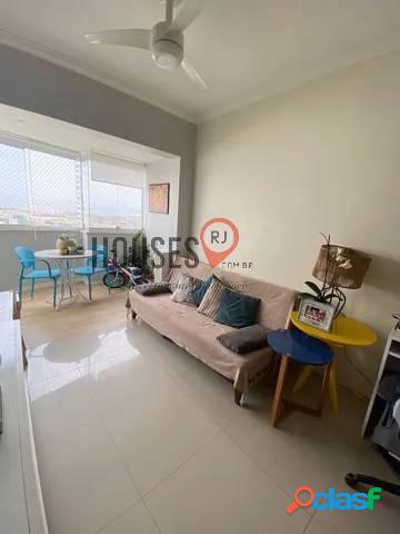 Apartamento com 3 quartos, 84m², à venda