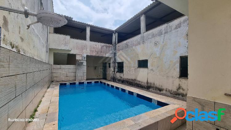 CASA A VENDA A 480M DO MAR COM PISCINA E AREA GOURMET -