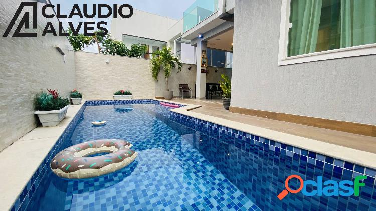 CASA COM 4 QUARTOS SENDO 3 SUÍTES - PISCINA E ÁREA GOURMT