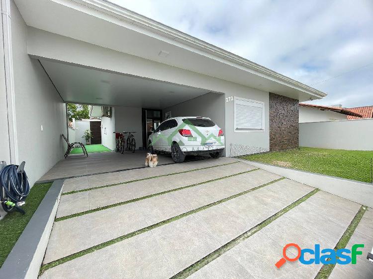 Casa com 3 dormitórios, 210m², à venda em Balneário