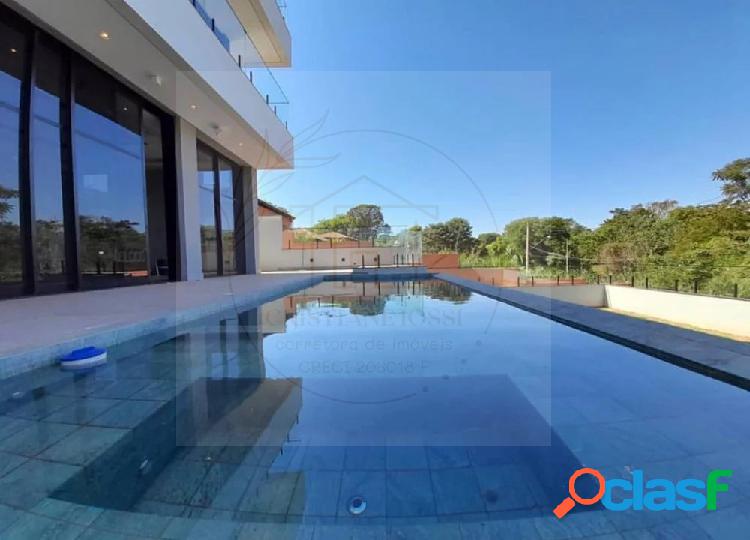 Casa em condomínio, com 6 quartos, piscina de borda