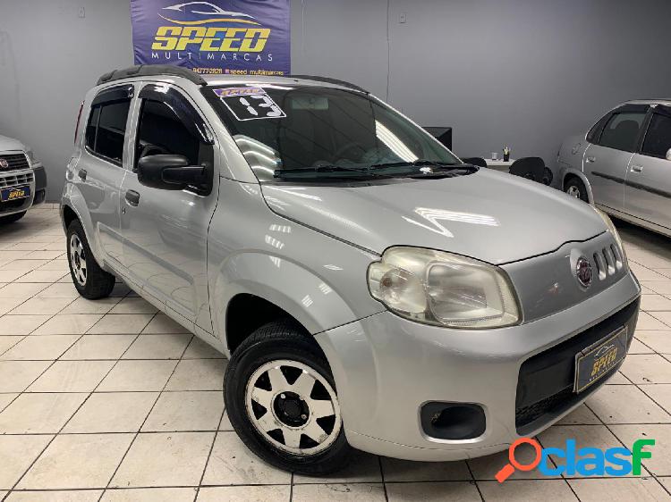 FIAT UNO VIVACE CELEB. 1.0 EVO F.FLEX 8V 5P PRATA 2013 1.0