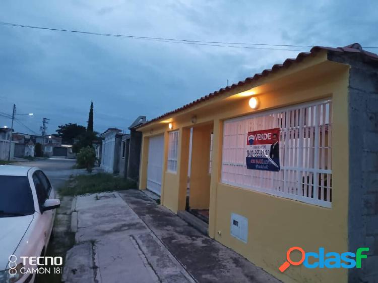 Hermosa Casa en San Joaquin Urb. Los Castores 215550