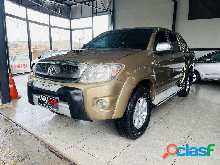 TOYOTA HILUX CD SRV D4-D 4X4 3.0 TDI DIES BEGE 2011 3.0
