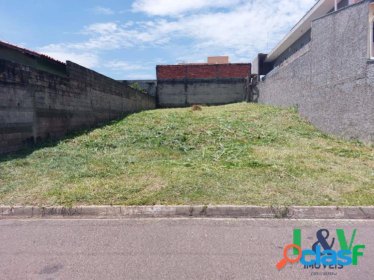 Excelente terreno plano em rua sem saída.