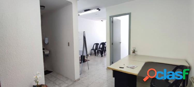 Sala comercial, 58m² em Itatiba, Centro