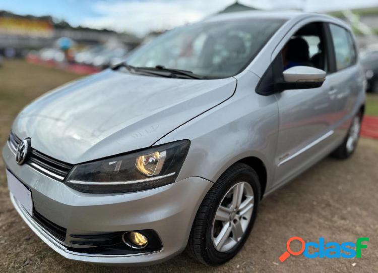 VOLKSWAGEN FOX HIGHLINE I MOTION 1.6 FLEX 16V 5P PRATA 2015