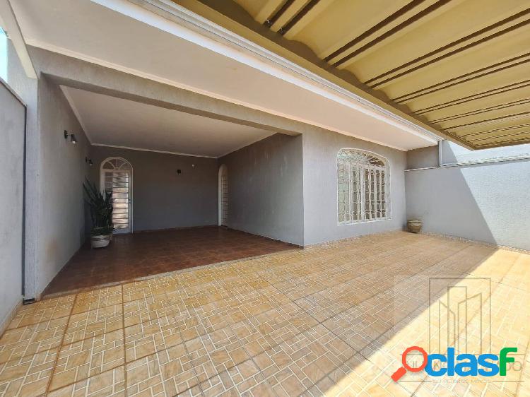 Casa Jardim Paulistano com 3 dormitórios e 5 vagas