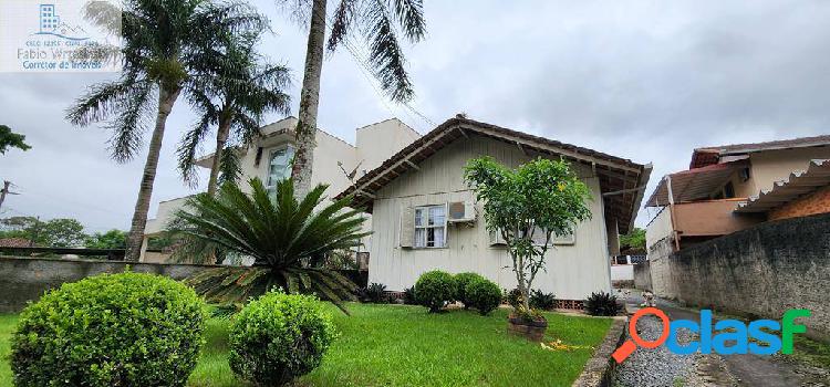 Vendo Casa Mista no bairro Floresta