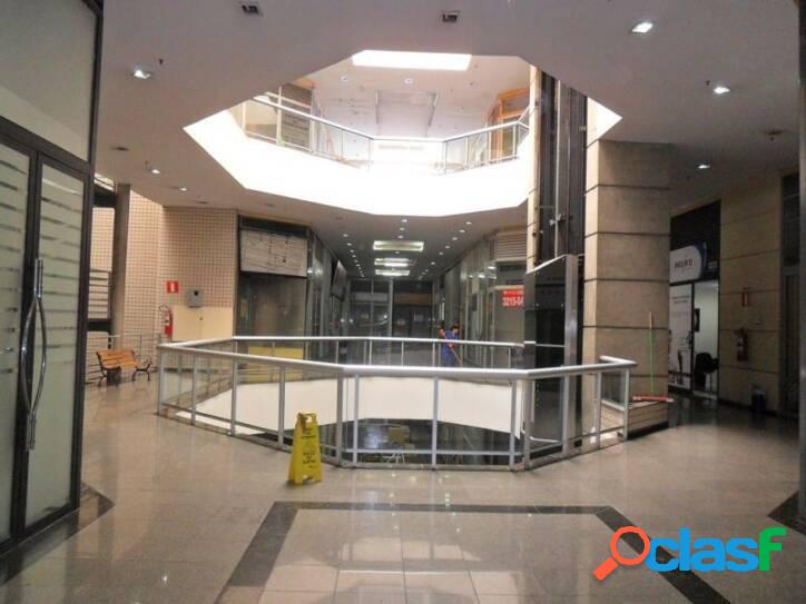 A melhor loja do shopping e do bairro.