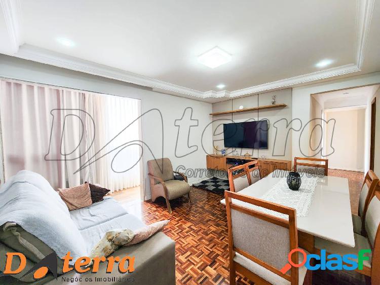 Amplo apartamento de 3 quartos c/ suíte em Itapuã a 200