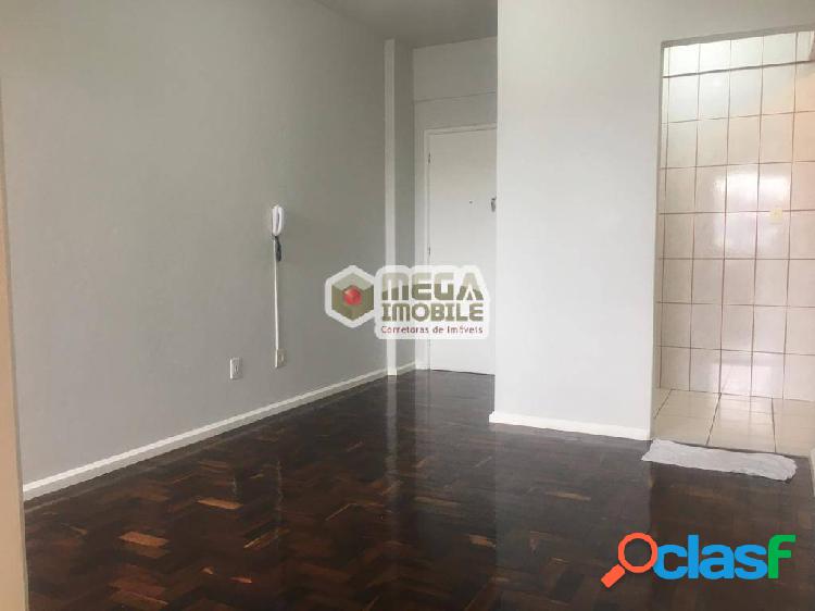 Apartamento 1 dormitório, centro, Florianopolis.