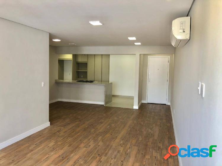 Apartamento de 3 dormitórios à VENDA, 128m² por R$