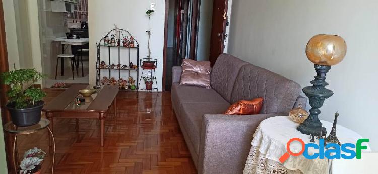 BOM APARTAMENTO DE 02 QUARTOS NO BARRO PRETO