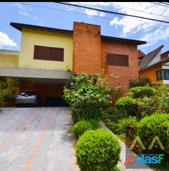 CASA ALPAHVILLE LOCAÇÃO, 4 DORMTS, SALAS AMPLAS, QUINTAL