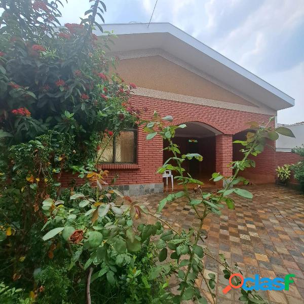 Casa com 4 quartos, 450m², à venda em Ribeirão Preto,