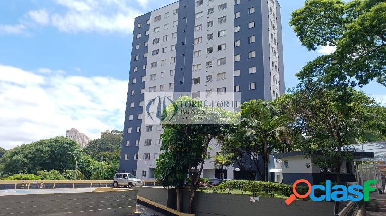 Lindo apartamento com 2 dormitórios no Jardim Patente.