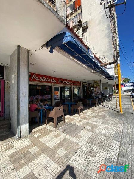 Panaderia y Pasteleria Andreina, ubicada en la calle Diaz