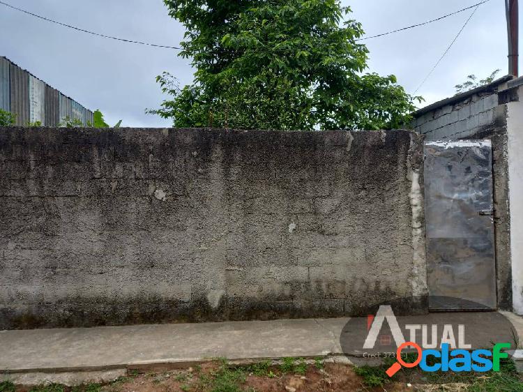 Terreno à venda em Itaquaquecetuba - São Paulo