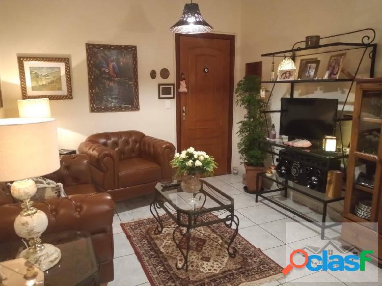 Apartamento 2 Dormitórios com Planejados - Bem Localizado
