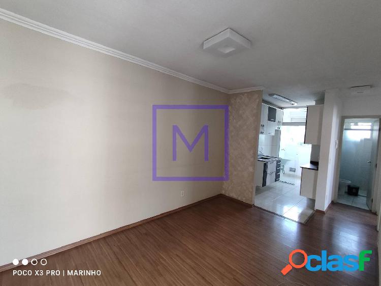 Apartamento à venda na Vila Curuçá com vaga e sacada
