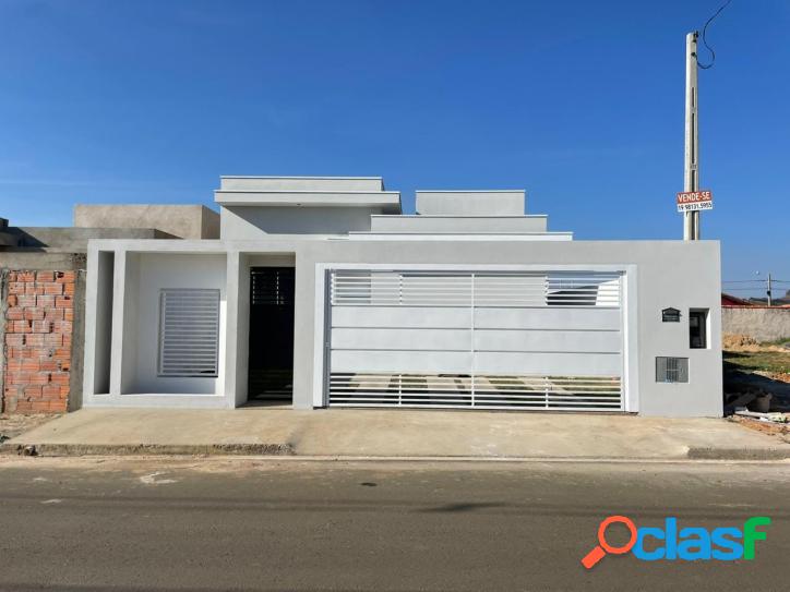 Casa Nova com 3 dormitórios - PorangabaSP