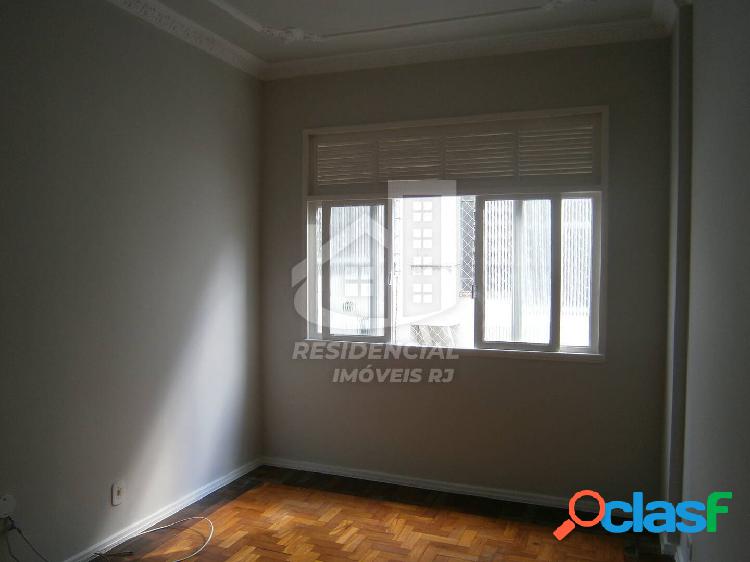 Apartamento 60m² com 2 quartos para venda em Laranjeiras RJ
