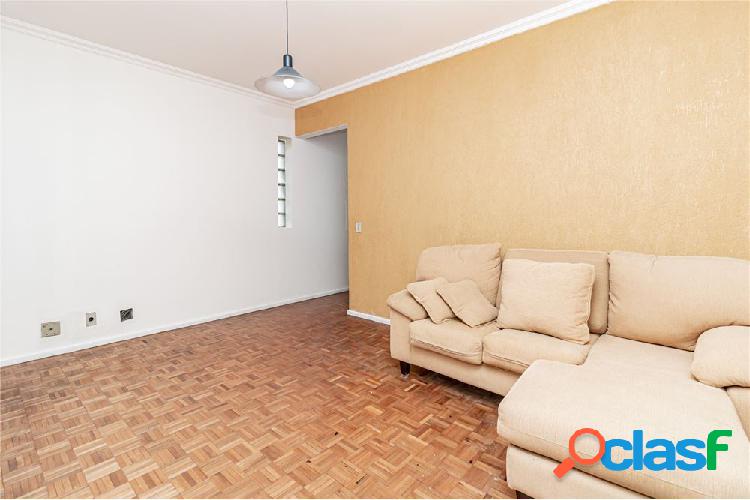 Apartamento com 3 quartos, 94m², à venda em Porto Alegre,