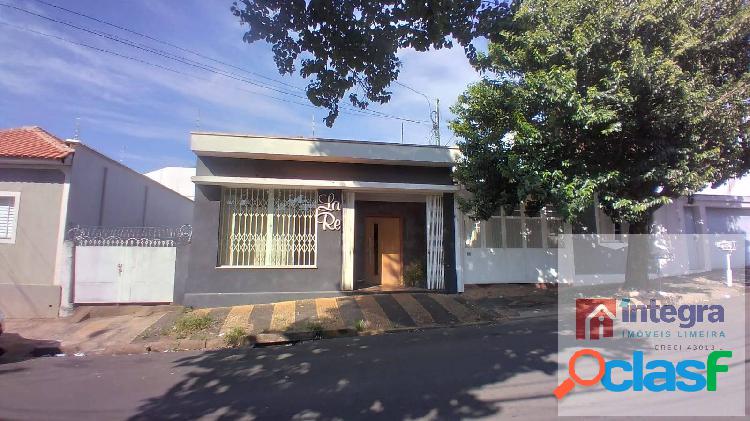 CASA COMERCIAL EM BAIRRO JUNTO AO CENTRO!!!!MONTE O SEU