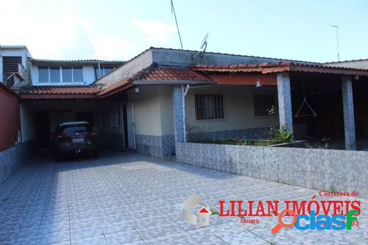 CASA ISOLADA LOTE INTEIRO EM MONGAGUÁ