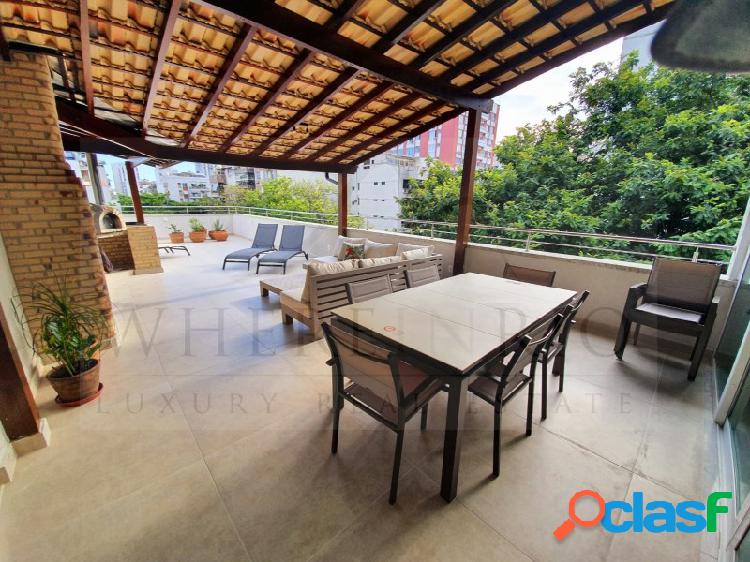 Cobertura com terraço amplo para alugar em Ipanema