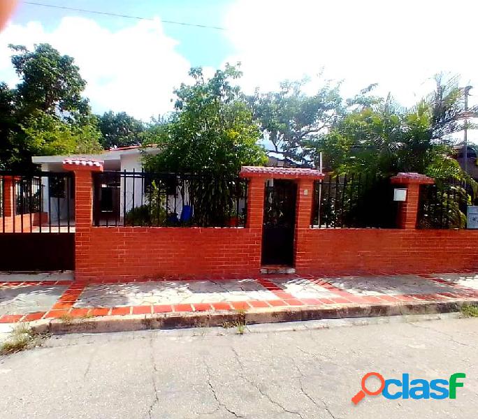 En Venta Casa Ciudad Alianza. 300mts. Guacara.