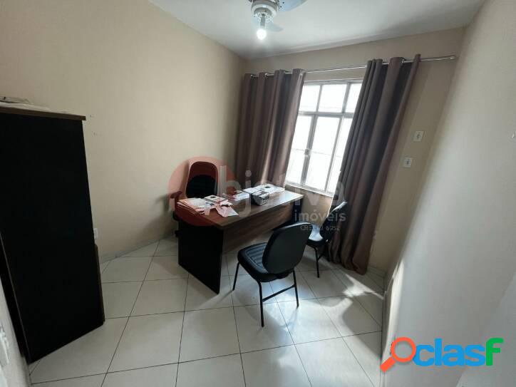 Apartamento com 1 dormitório à venda, 32 m² por R$