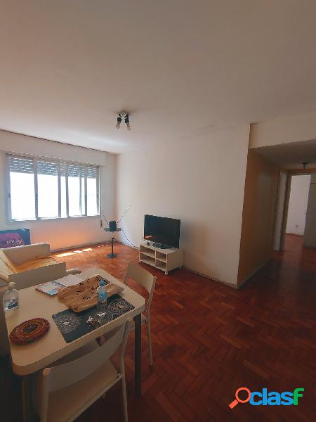 Apartamento com 2 quartos, 79m², à venda em Porto Alegre,