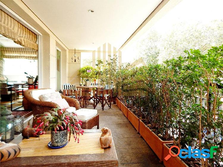 Apartamento com 231 m², 3 quartos sendo 3 suítes à venda