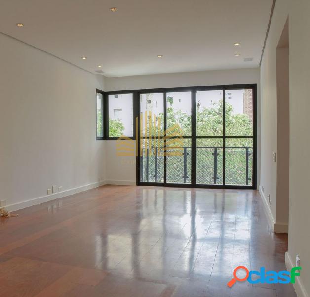 Apartamento com 3 quartos, 152m², à venda em São Paulo,