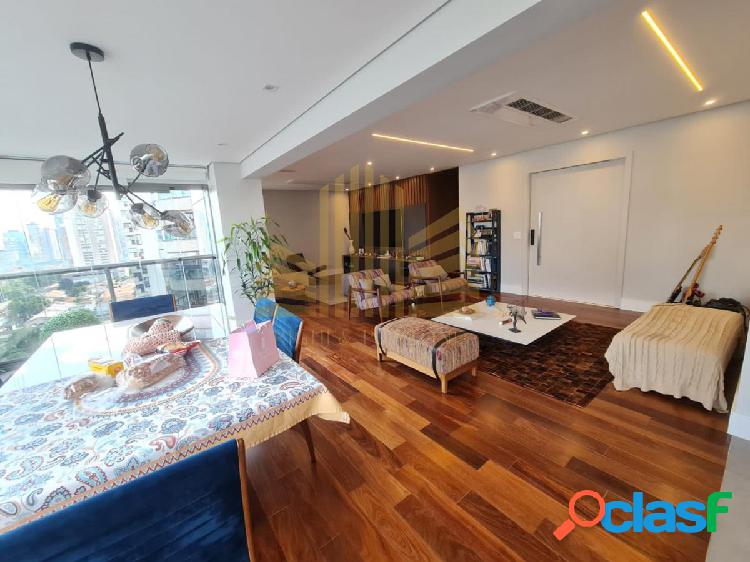 Apartamento com 3 quartos, 192m² em São Paulo, Campo Belo