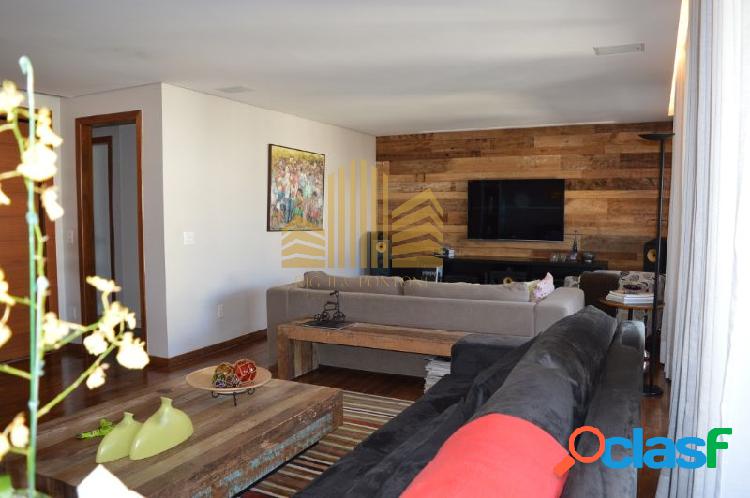 Apartamento com 3 quartos, 202m², à venda em São Paulo,