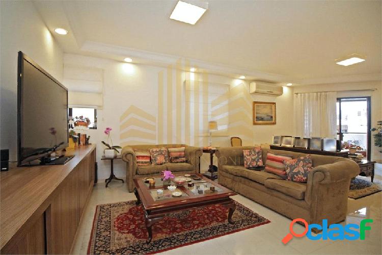 Apartamento com 4 quartos, 217m², à venda em São Paulo,