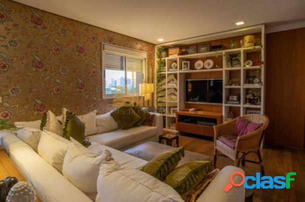Apartamento com 7 quartos, 238m², à venda em São Paulo,