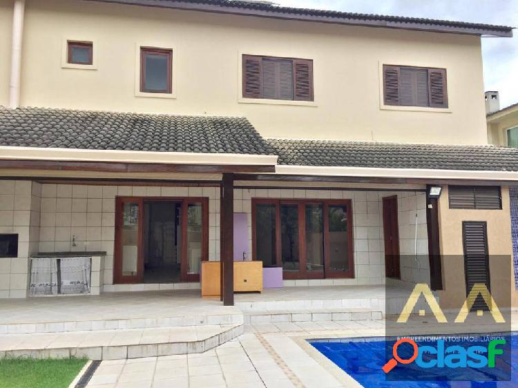 CASA LOCAÇÃO ALPHAVILLE, 3 DORMTS, 3 SALAS, QUINTAL