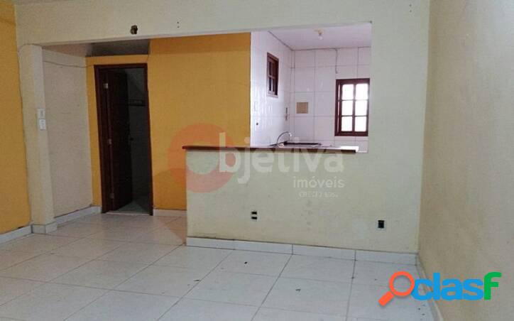 Casa com 1 dormitório à venda, 50 m² por R$ 160.000,00 -