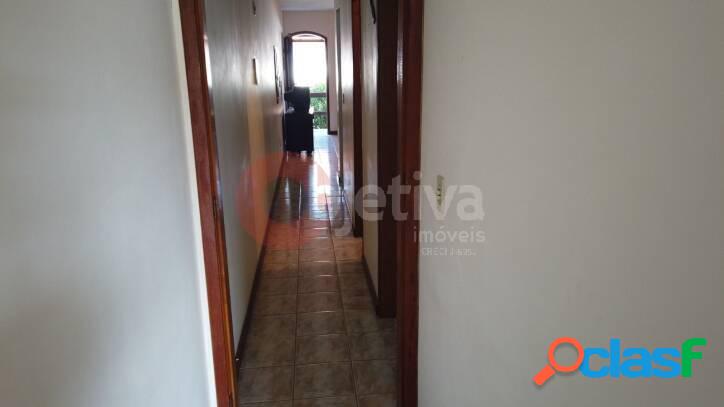 Casa com 2 dormitórios à venda, 61 m² por R$ 280.000,00 -